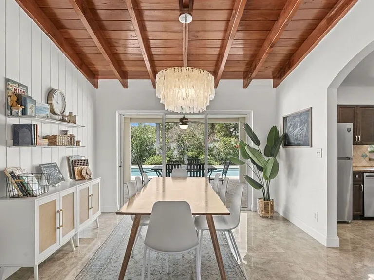 415 Hibiscus Trl — Photo 4