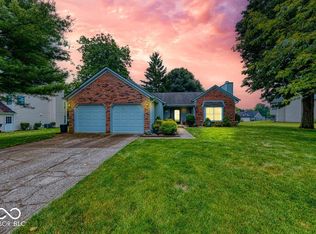 3025 Sable Ridge Ln, Greenwood, IN 46142