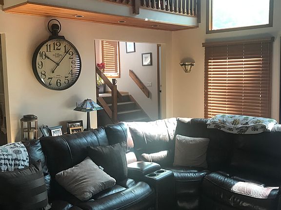 5th image of 5 Goldfinch Ct