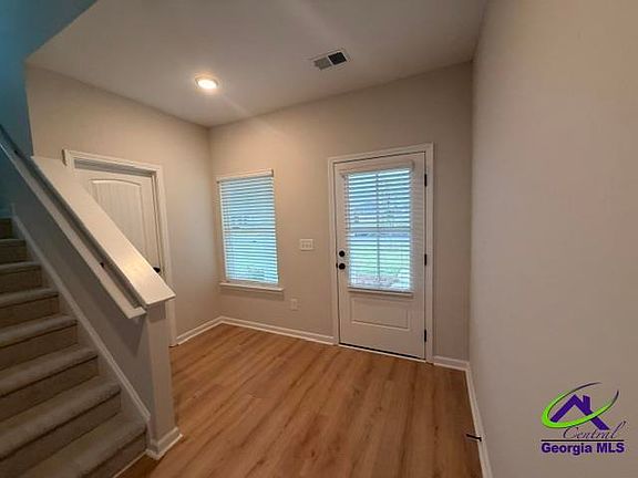 2nd image of 205 Jewellie Rd