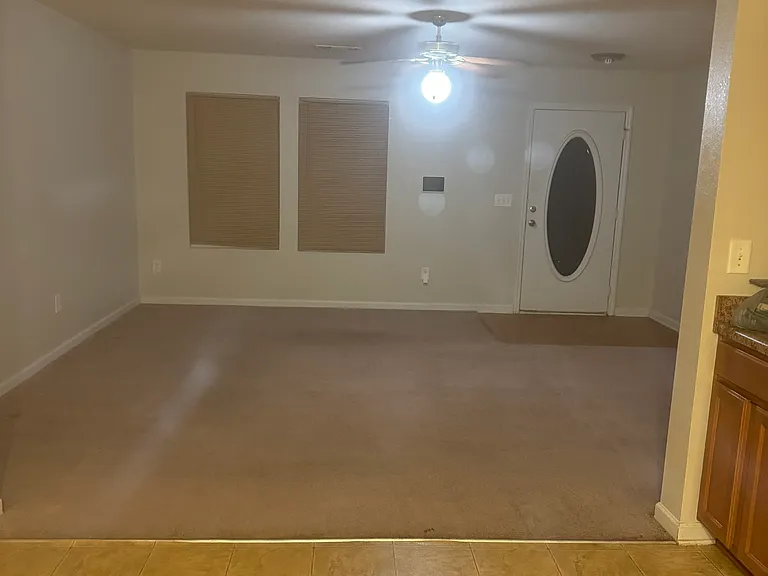 207 Whitestone Dr NE — Photo 3