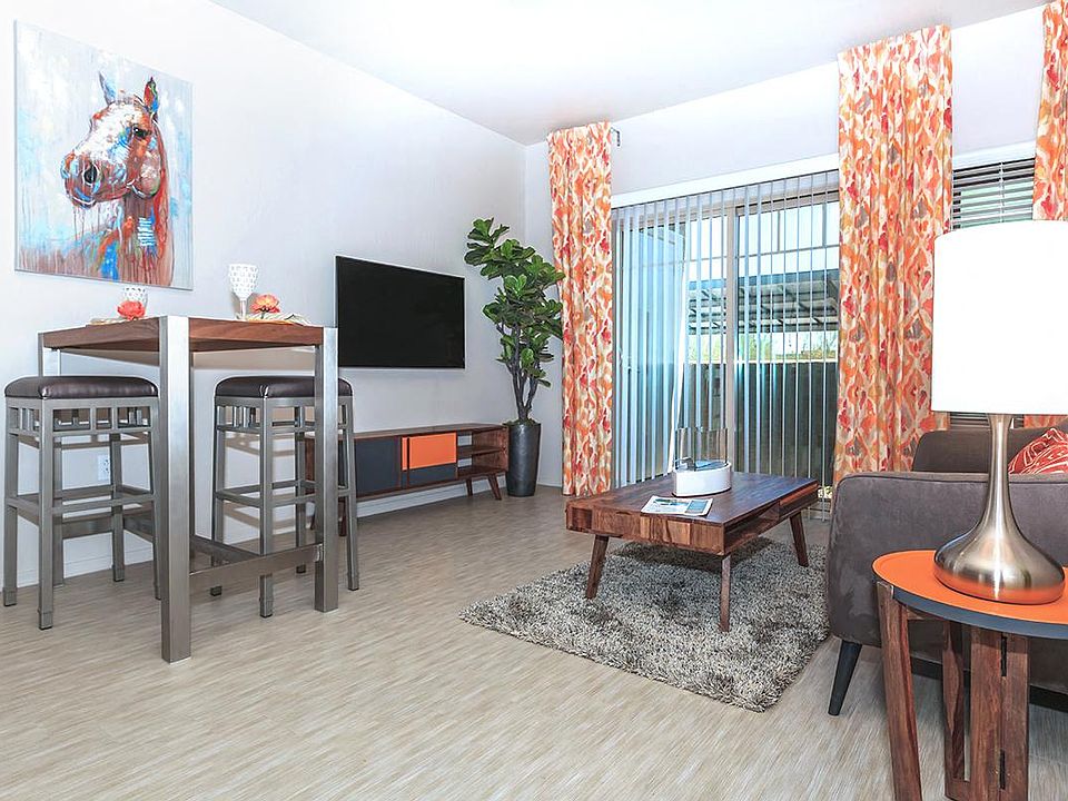 Living Room in 1x1 Model