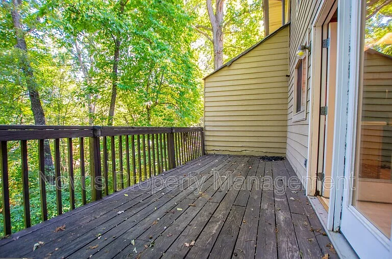 124 Mill Stream Ct — Photo 24