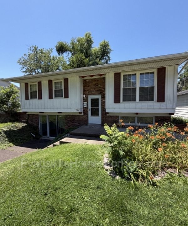 1st image of 1309 Alvord Ln