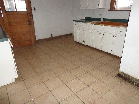 4th image of 11211 S Eggleston Ave