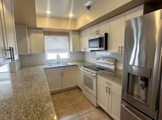 641 W 9th St, West Palm Beach, FL 33404