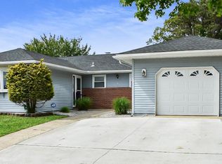 3 Encinitas Dr, Toms River, NJ 08757
