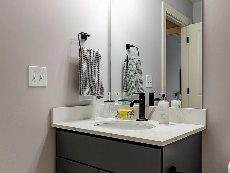 47 E Luka Way — Photo 35