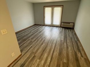 University Village Apartment Building - PH4 UV, Terre Haute, IN 47807