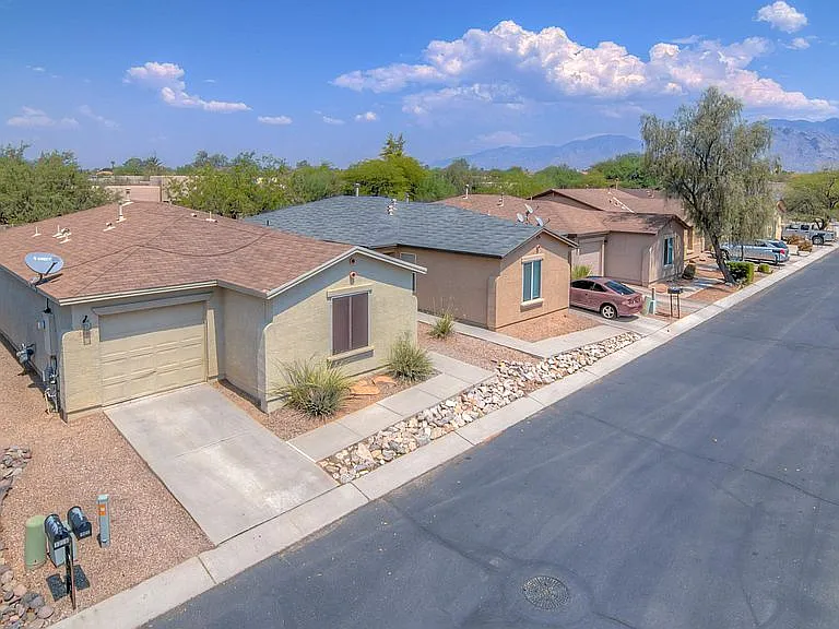 3248 W Treece Way — Photo 18