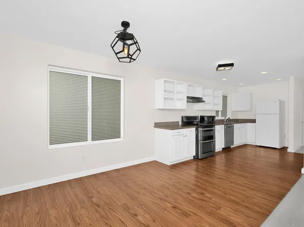 6708 Carleton Ave S Unit B, Seattle, WA 98108