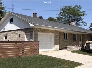1504 Philippen STREET, Manitowoc, WI 54220