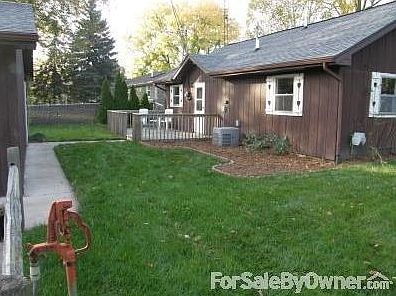 2nd image of 601 Cedarwood Dr