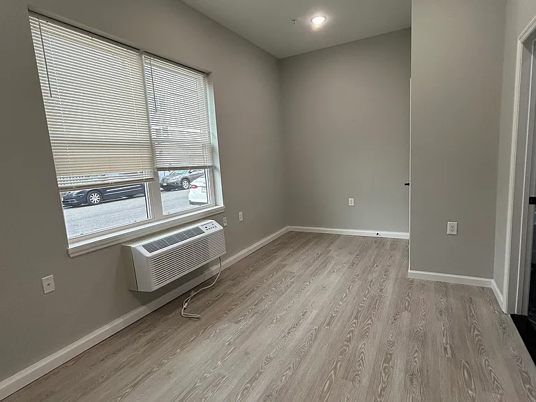 313 Summer St #101 — Photo 5