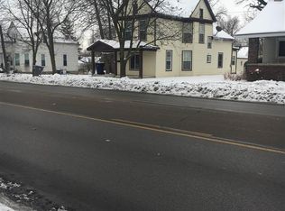 1216 E Center St, Warsaw, IN 46580