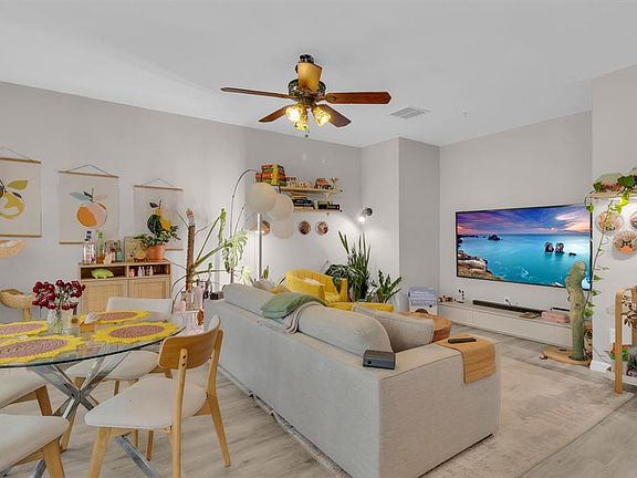 5th image of 2155 JEREMIAH WAY #2155