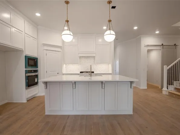 8824 Grey Joy Rd, Edmond, OK 73007