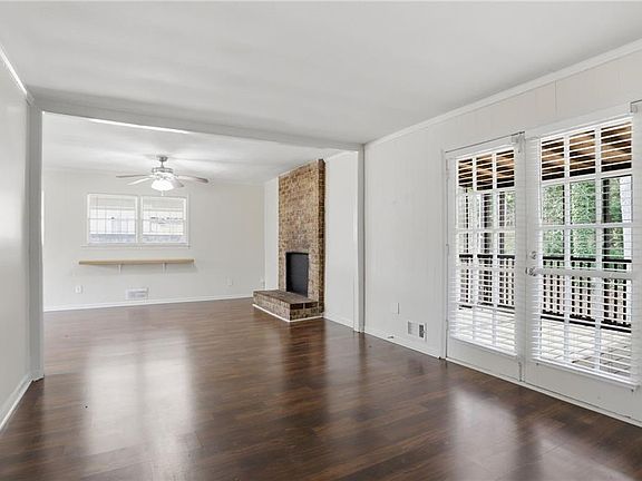 5th image of 3404 Forest Hill Rd