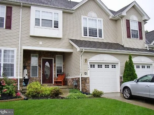 189 Westbrook Dr, Swedesboro, NJ 08085
