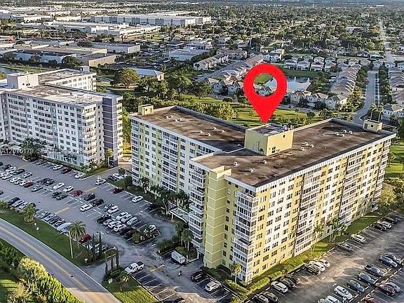 2nd image of 4400 Hillcrest Dr APT 602B