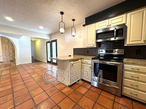 4th image of 5521 1st St