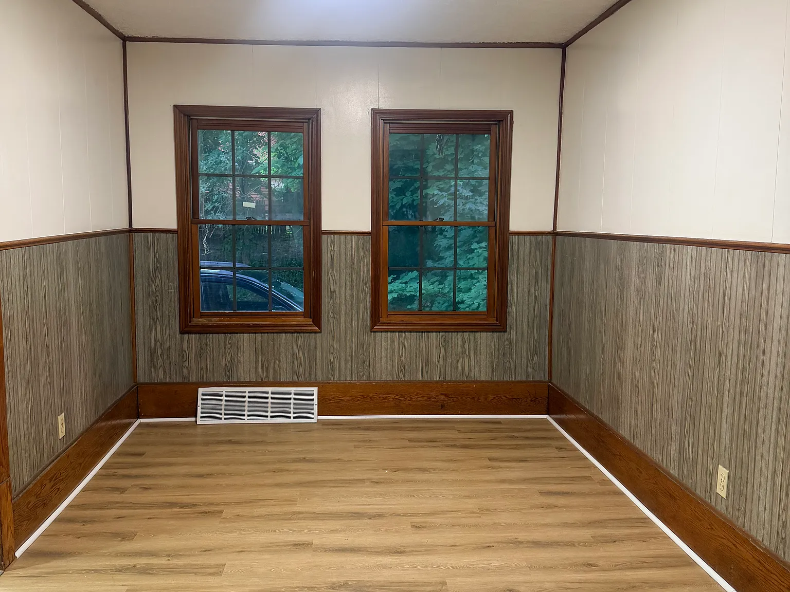 3 bed, 1080 sqft, $1,250 — Photo 3