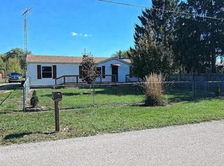 6612 Mosier Rd, Yellow Springs, OH 45387