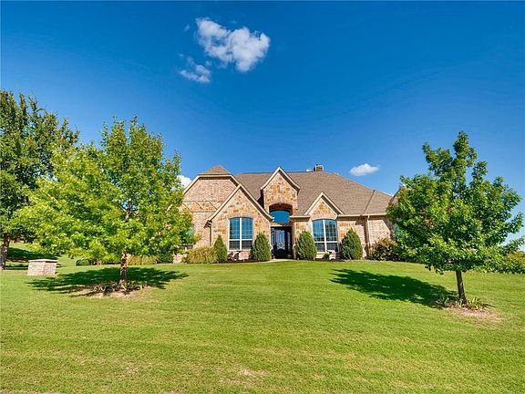 2nd image of 8475 Deerwood Forest Dr