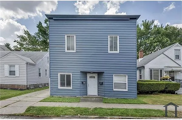 Building Photo - 2815 Tampa Ave