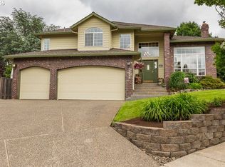 11809 SE Sunny Way, Happy Valley, OR 97086