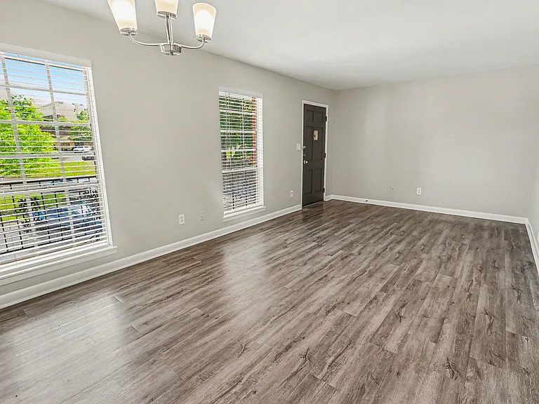 Green Valley Hoover Apartments — Photo 28