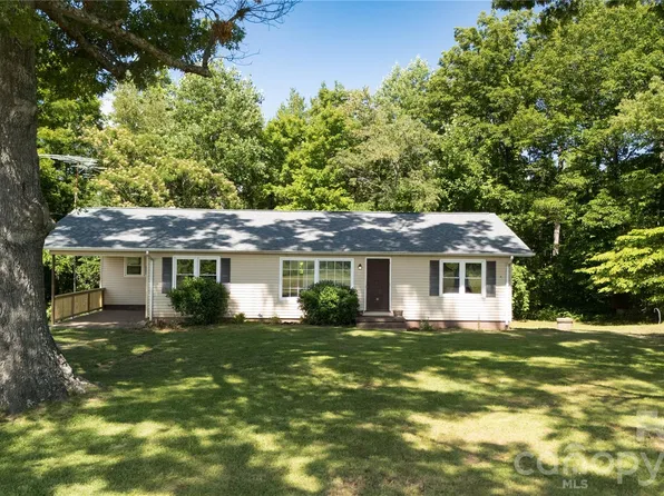 540 Crutchfield Rd, Union Mills, NC 28167