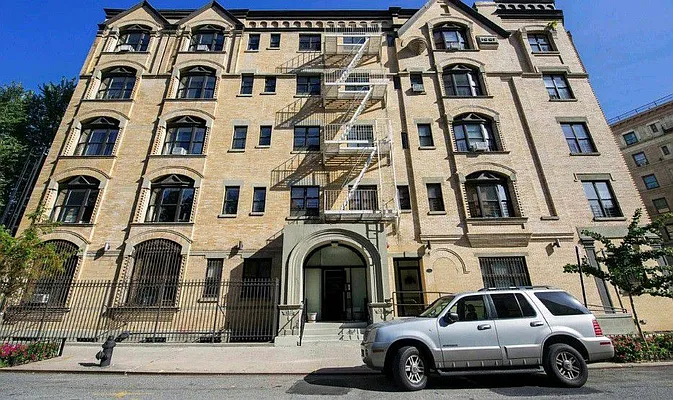 Rented by Living New York | media 22