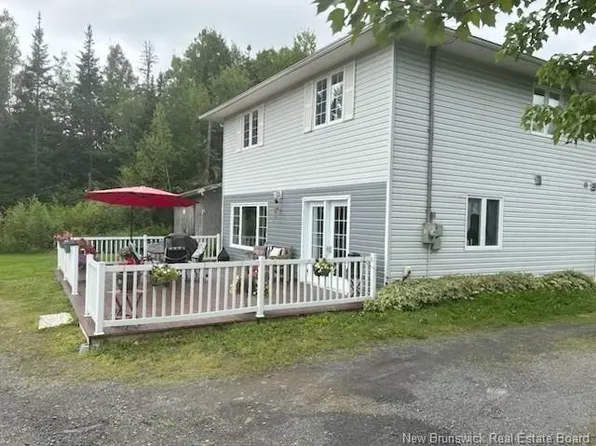 84 Mowrey Ln, New Maryland, NB E3B 8C7