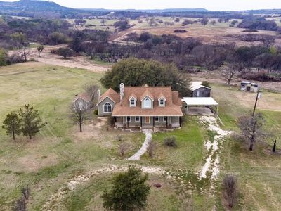 1917 County Road 1004, Walnut Springs, TX, 76690
