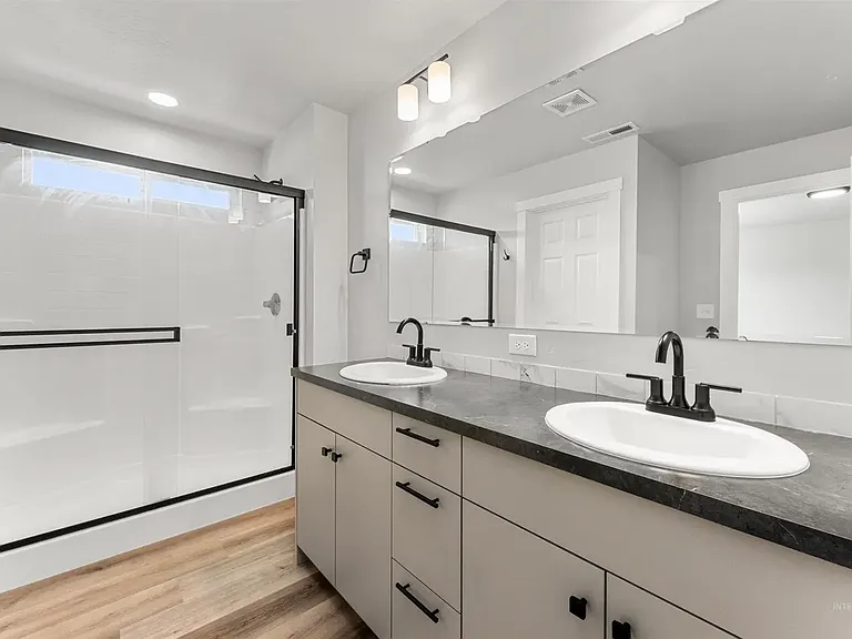 11401 W Falsetto St — Photo 7