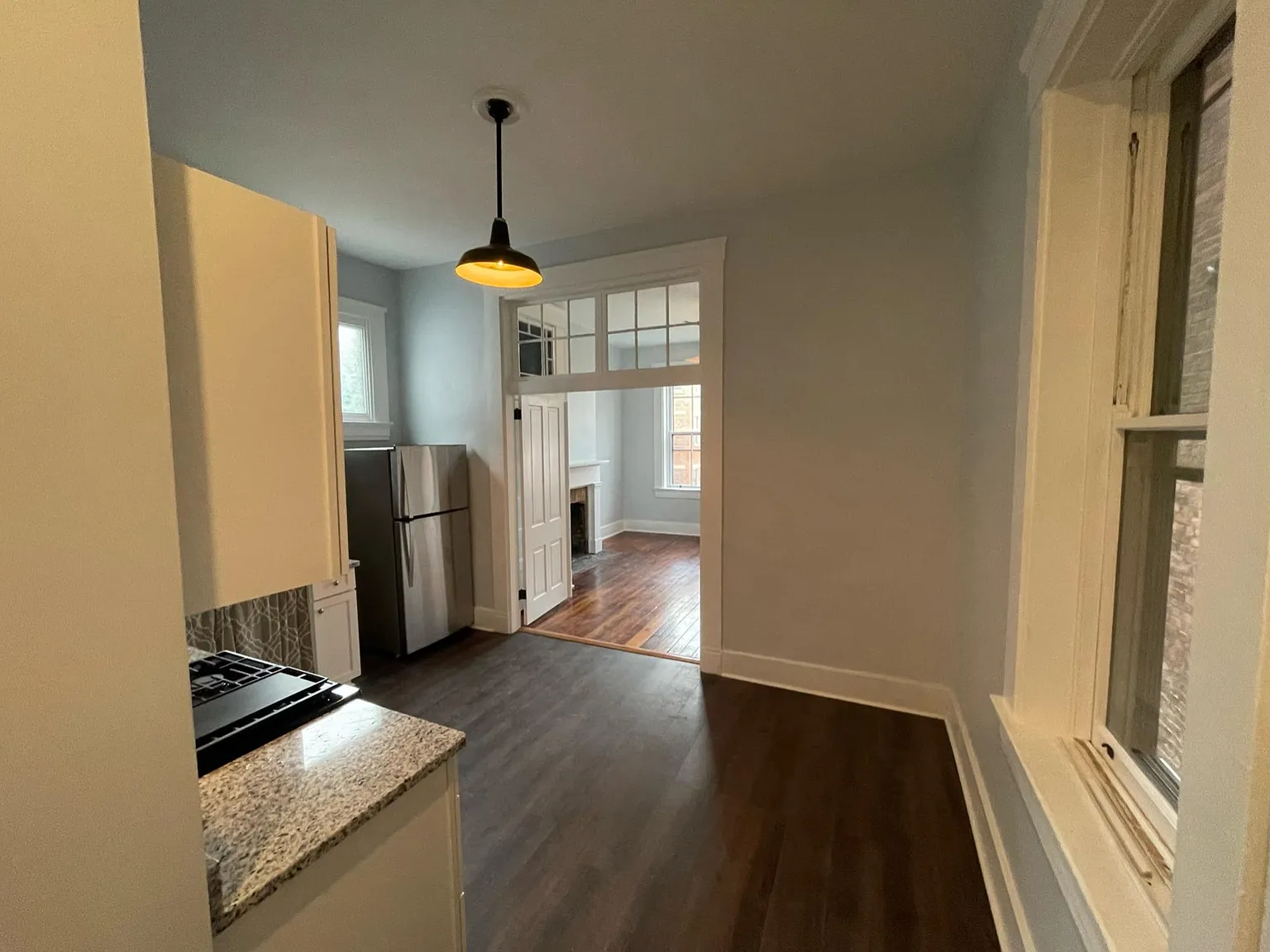 Studio, 480 sqft, $1,050 — Photo 2