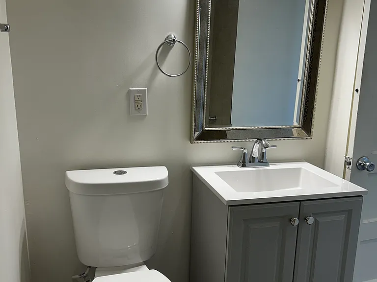 4406 La Luz Ave — Photo 19