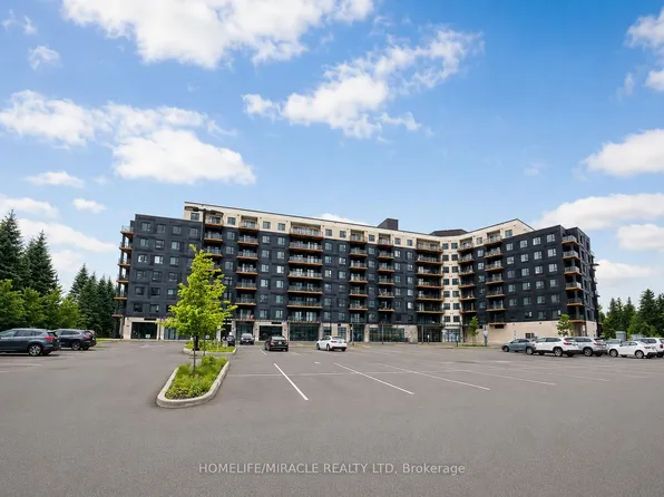 525 New Dundee Rd #516, Kitchener, ON N2P 0K8