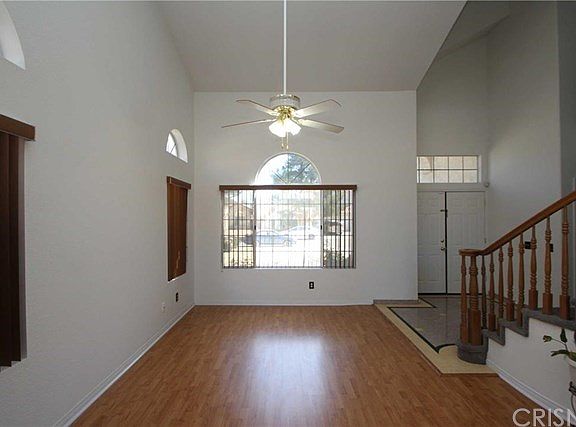 4th image of 38727 La Mancha Ct