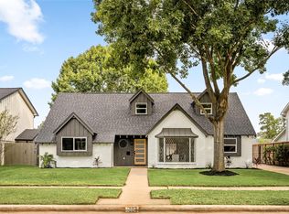 1004 Martin St, Houston, TX 77018