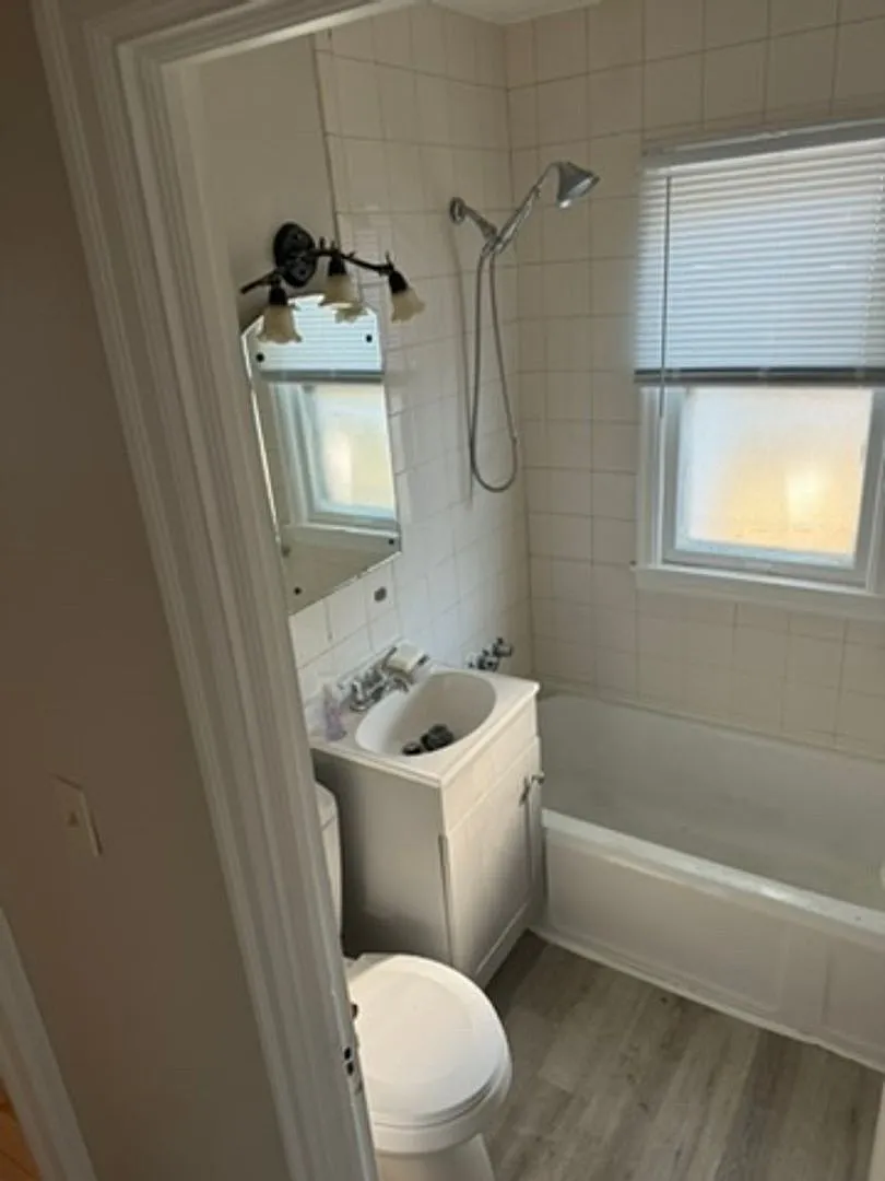 Nicely Updated Single Family Home Available for Move-In October 1st! — Photo 3