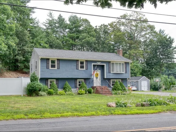 950 Vernon St, Bridgewater, MA 02324