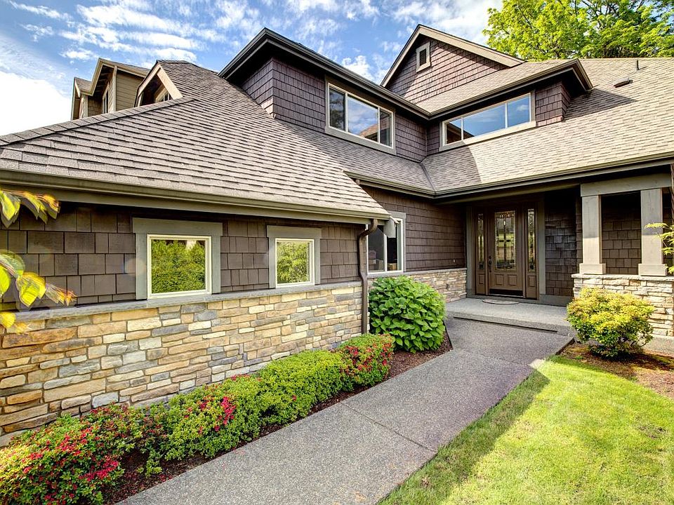 1st image of 23442 NE 11th Ct