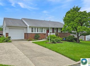 3368 Melrose Ln, Whitehall, PA 18052