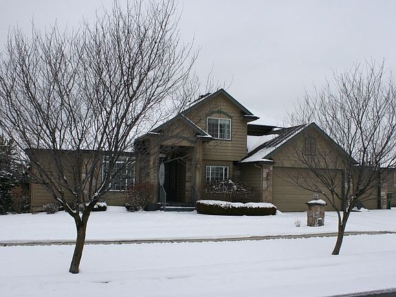 4th image of 10603 N Fleetwood Ct