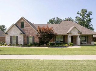 8627 Reata St, Fort Smith, AR 72916