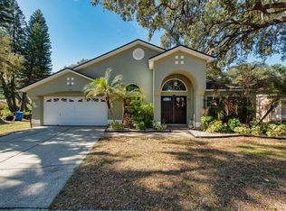 1304 Gangplank Dr, Valrico, FL 33594