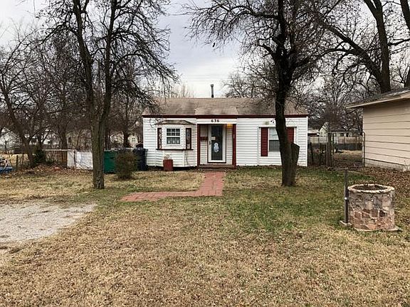 2nd image of 636 SW 47th St