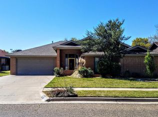 5811 79th St, Lubbock, TX 79424